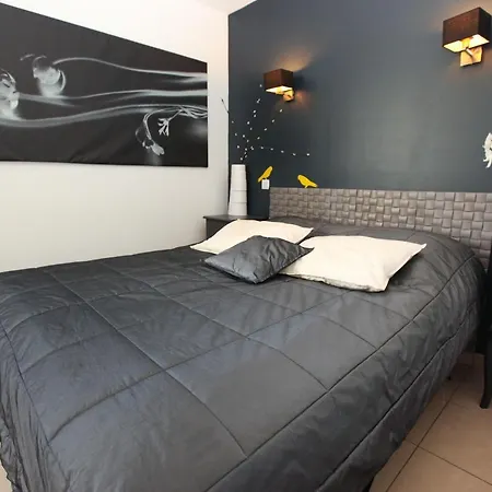 D'hotes - Carpe Diem Tolosa Bed & Breakfast 3*