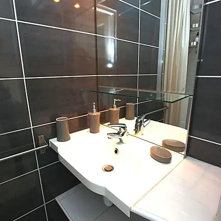 D'hotes - Carpe Diem Tolosa 3*