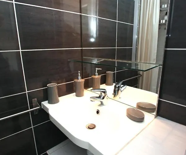 Oda ve Kahvaltı D'hotes - Carpe Diem Tolosa 3*