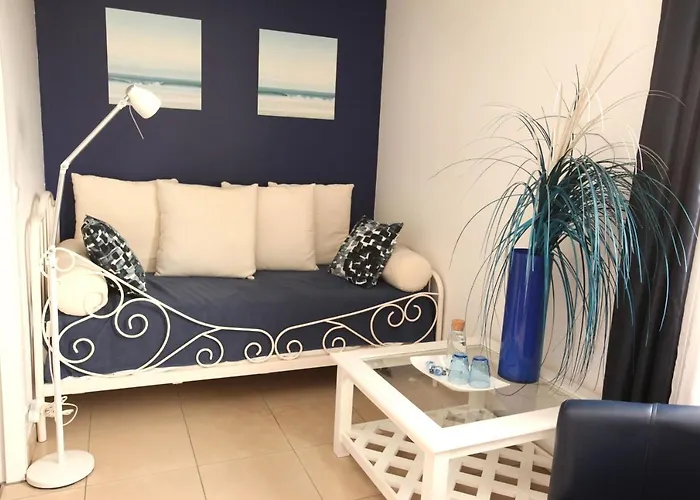 Oda ve Kahvaltı D'hotes - Carpe Diem Tolosa 3*