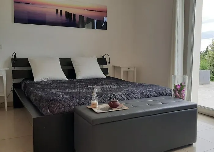 Oda ve Kahvaltı D'hotes - Carpe Diem Tolosa 3*